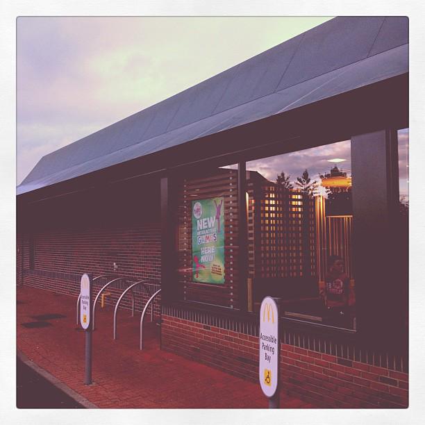 Werk let me leave early.