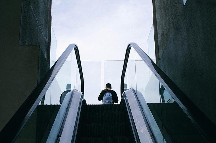 The view before the the view at the top of the rock.