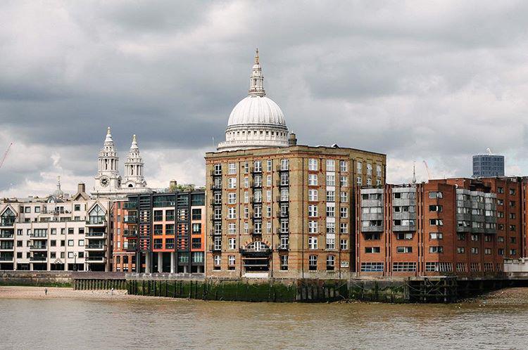 Building buildings with perspective 👁