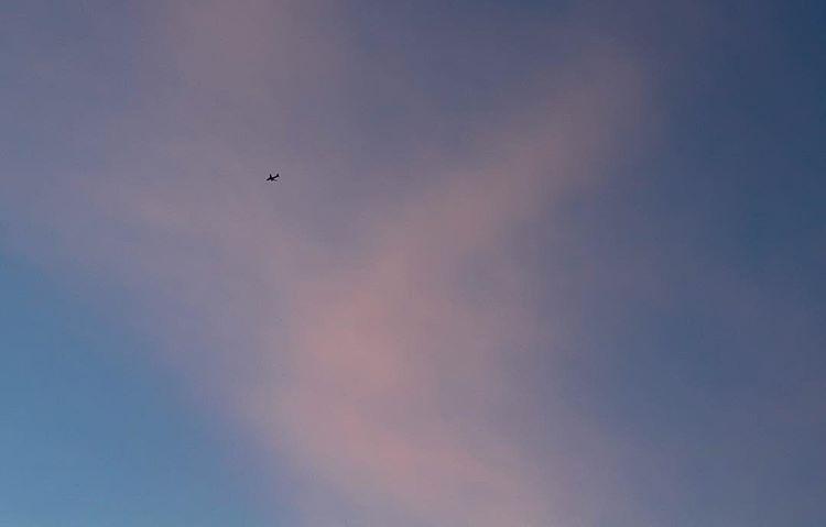 morning (kinda). airplane. ✈️