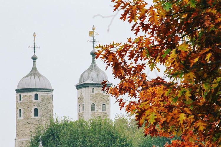 day. tower of london. 🍂