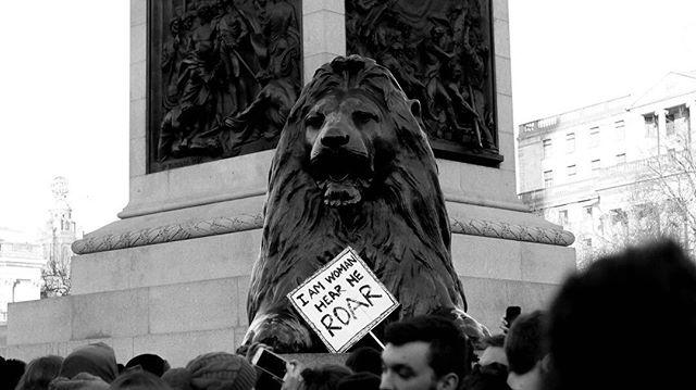 22.17 - i am woman hear me roar