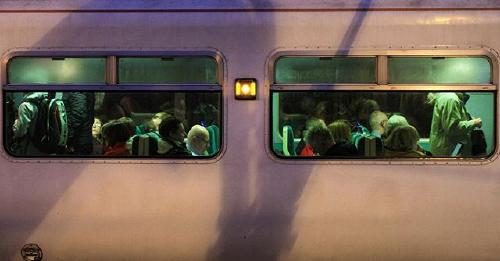 24.2 - calling all stations in the fishtank