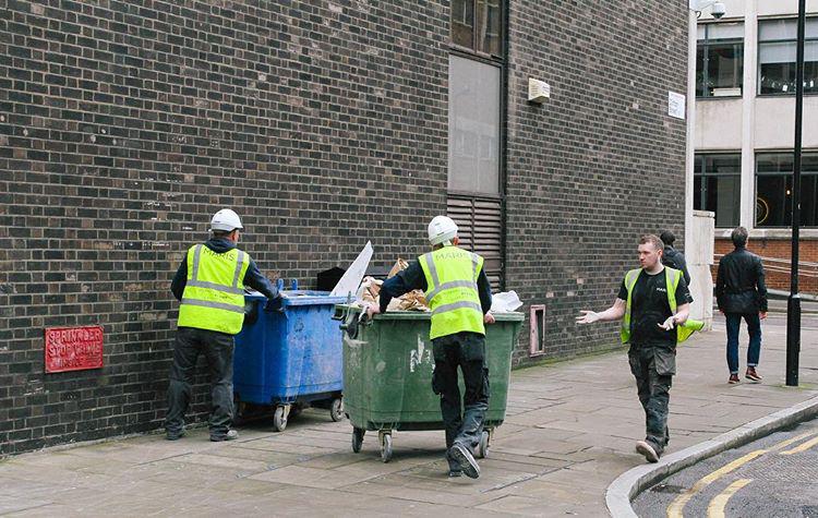 53.0 - italian gesticulation sounds