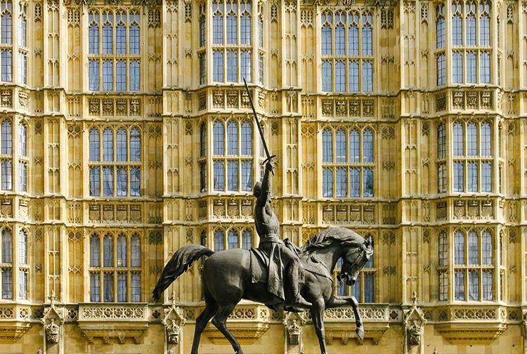 92.0 - 👑🍆🦁❤️