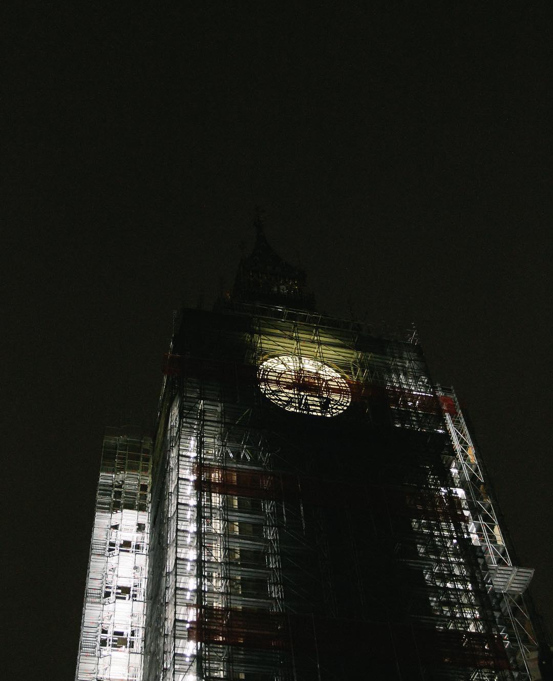 <something edgy about uk politics>