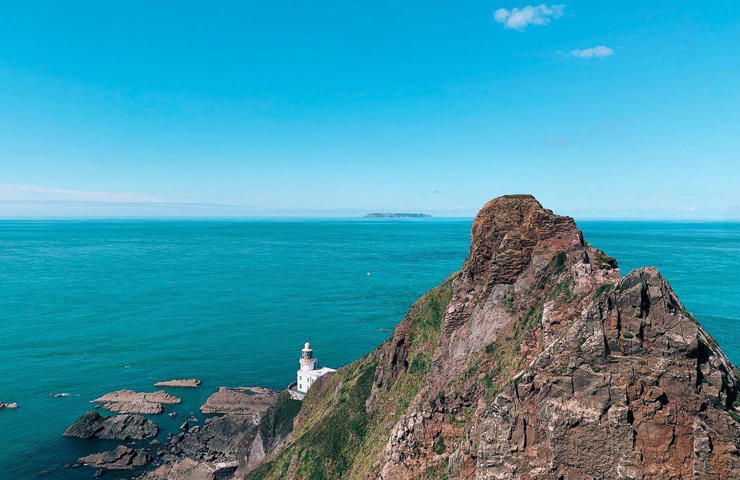 lighthouse to lundy