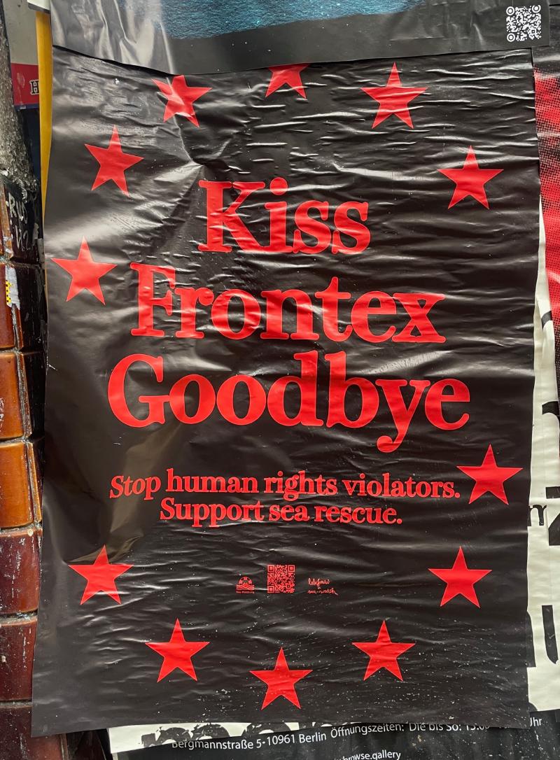 Kiss Frontext Goodbye, a circle of red stars